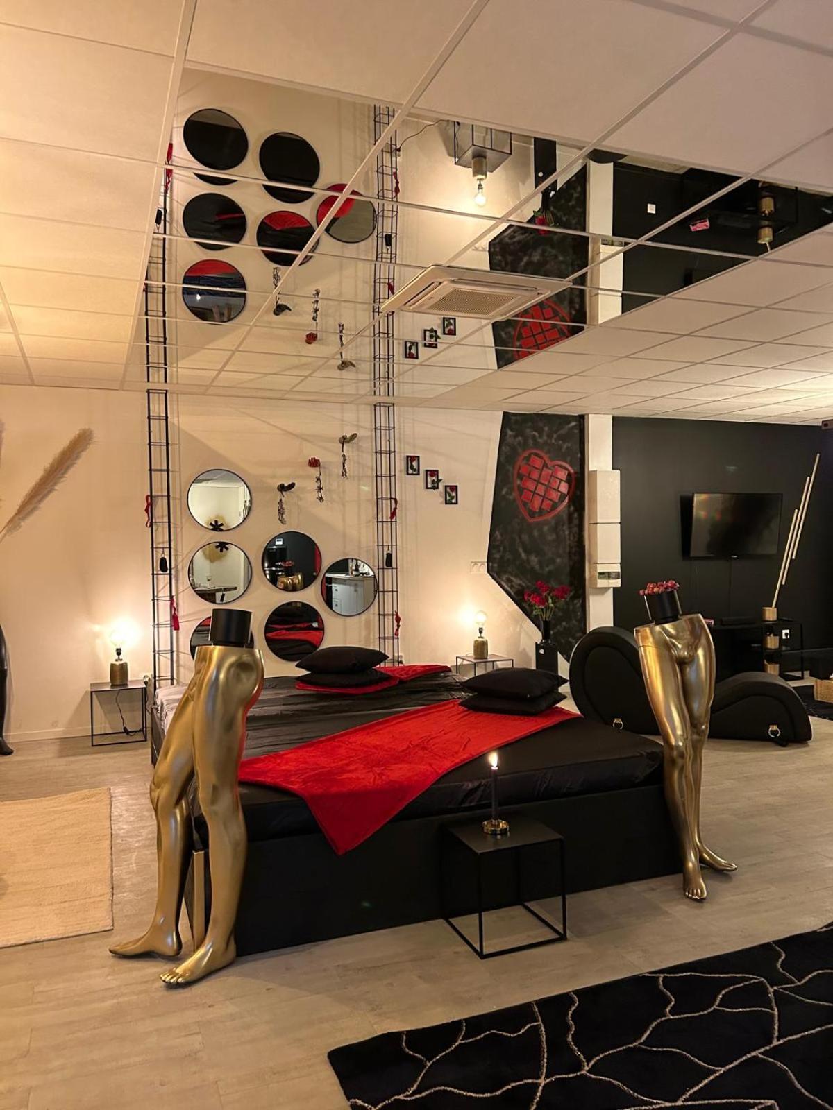 L'Escapade Sensuelle - La Love Room D'Épernay Extérieur photo