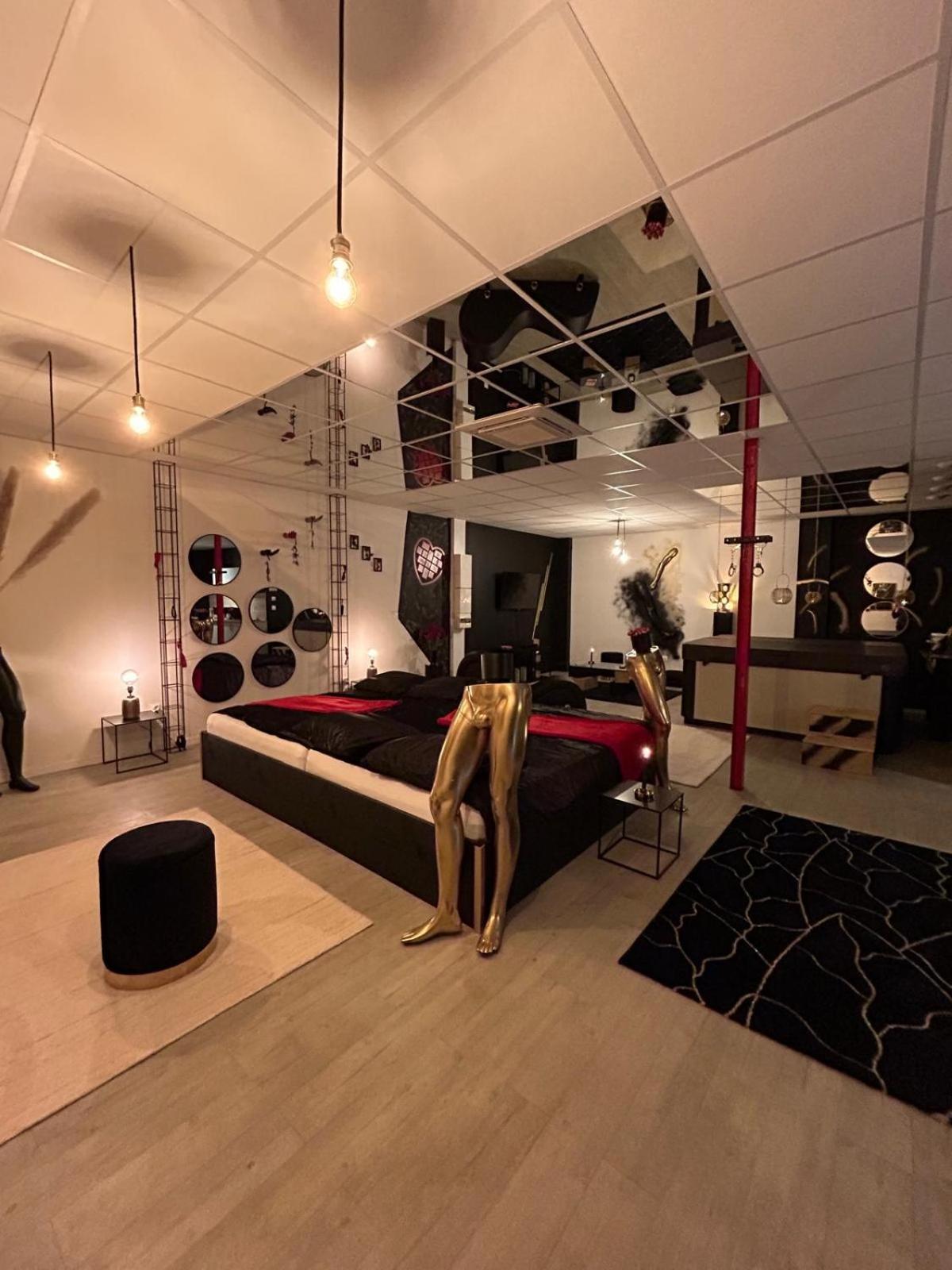 L'Escapade Sensuelle - La Love Room D'Épernay Extérieur photo