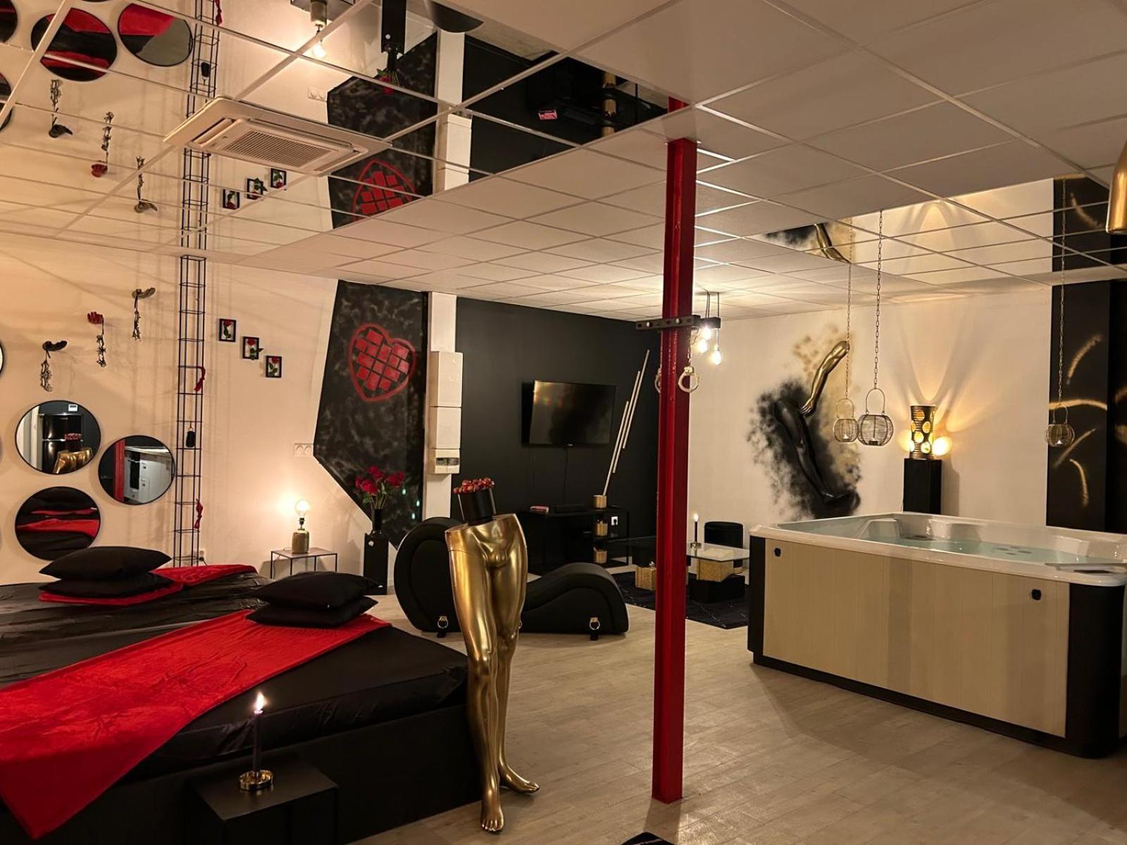 L'Escapade Sensuelle - La Love Room D'Épernay Extérieur photo