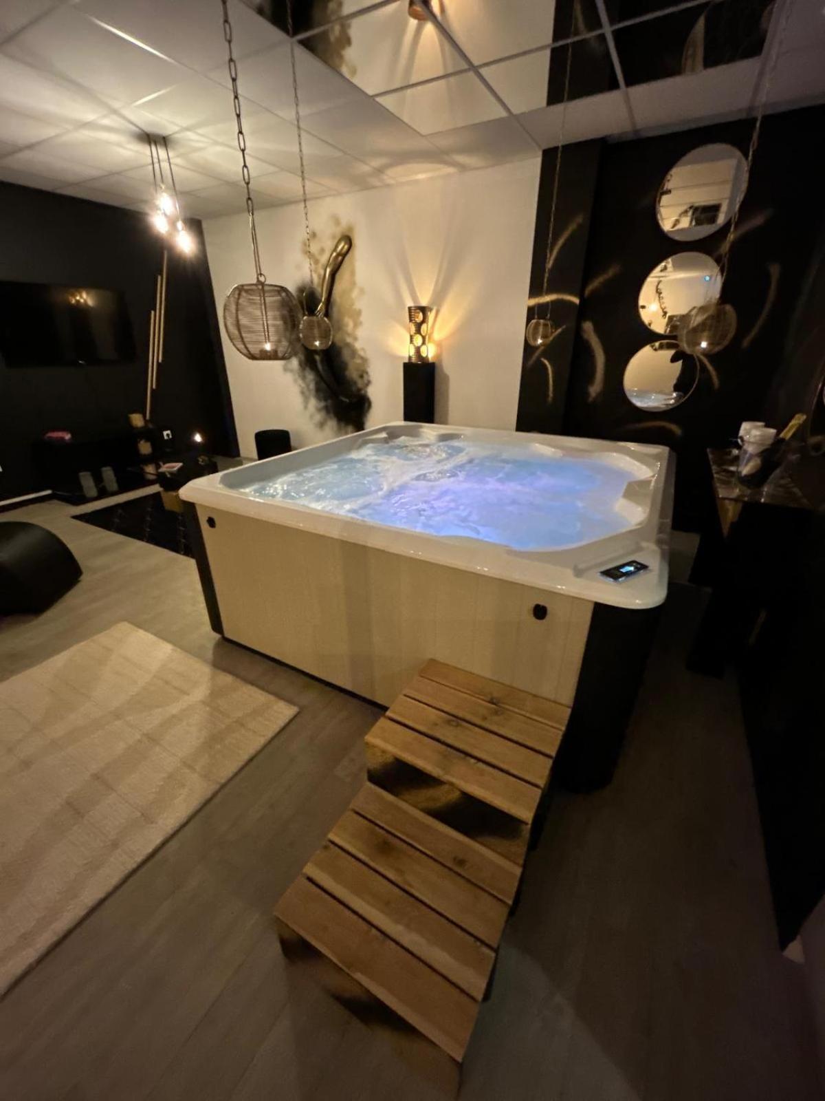 L'Escapade Sensuelle - La Love Room D'Épernay Extérieur photo